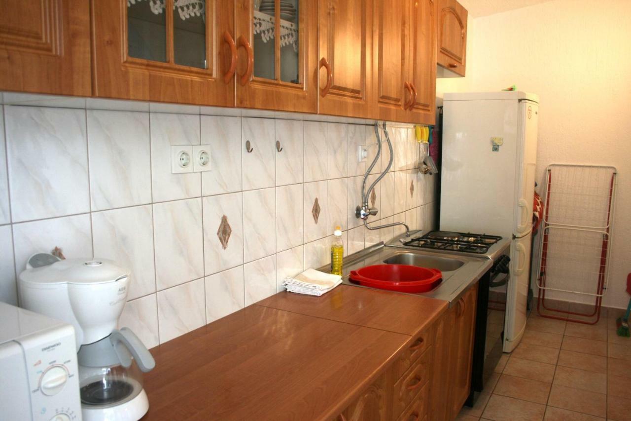 Apartman Elena สเวติยูไร ภายนอก รูปภาพ